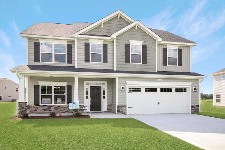 482 Seashore Street Grimesland, NC 27837