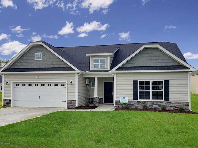3232 Dandelion Drive Grimesland, NC 27837