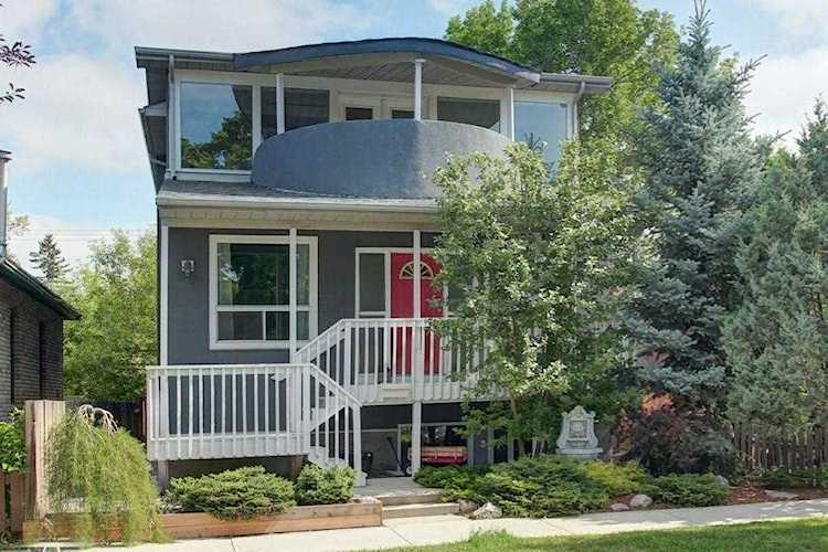 1336 11 Avenue SE Calgary, AB T2G 0Z5
