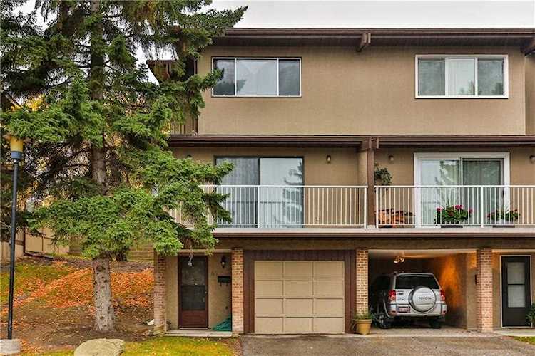 1055 72 Avenue NW #68 Calgary, AB T2K 5S4