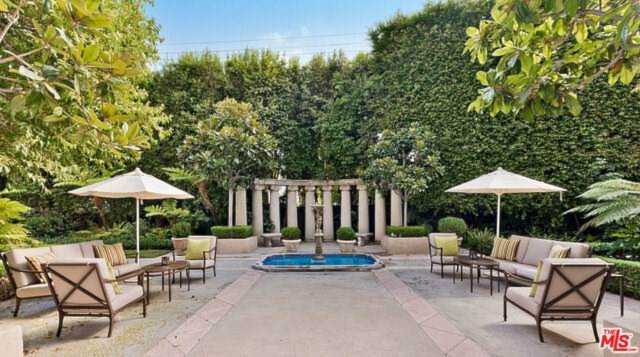 316 N Rossmore Avenue #100 Los Angeles, CA 90004