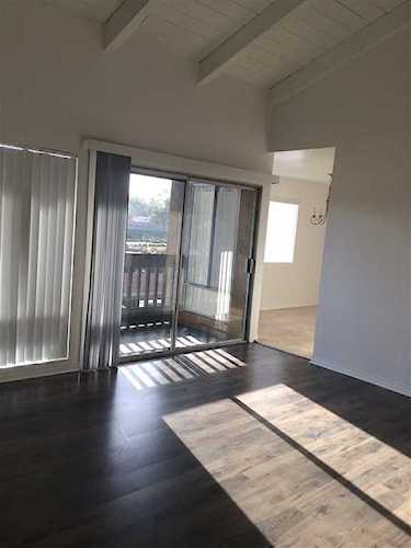 17195 W Bernardo Dr #207 San Diego, CA 92127