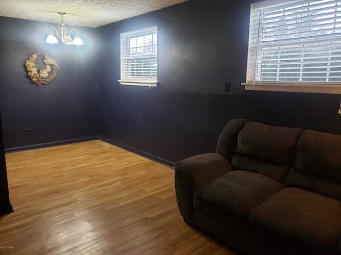 226 Middletown Square Louisville Ky 40243 Mls 1549568