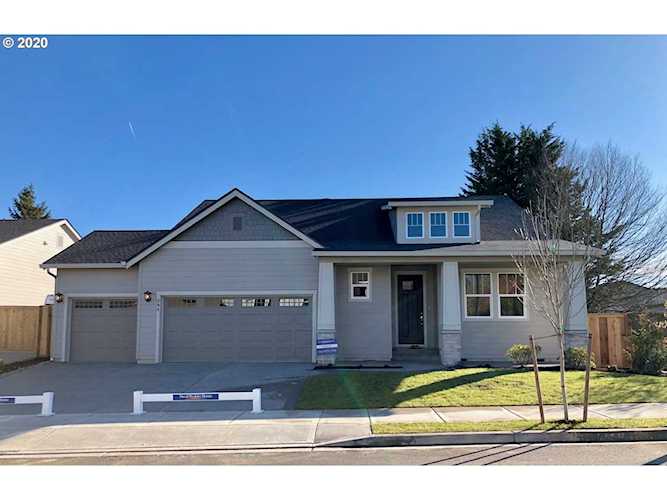 205 NW 116th St Vancouver, WA 98685