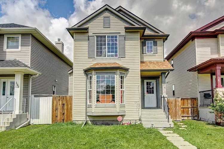 104 Taradale Drive NE Calgary, AB T3J 5A9