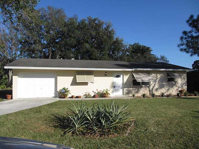 19536 N Riverside Drive Tequesta, FL 33469
