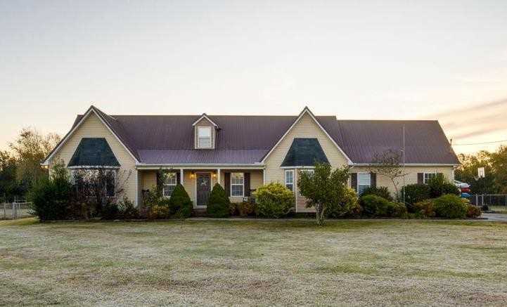 112 Cottontail Ln Bell Buckle, TN 37020