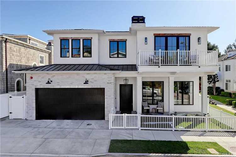 504 1st Street Manhattan Beach, CA 90266