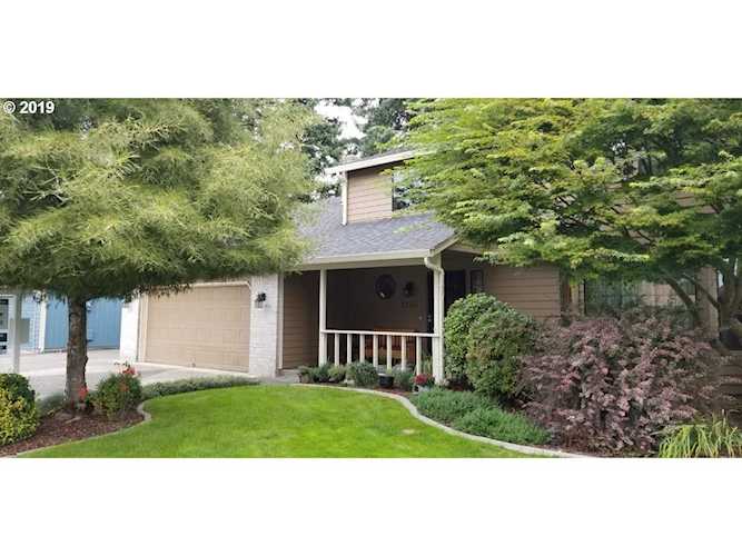 3705 NE 159th Ave Vancouver, WA 98682