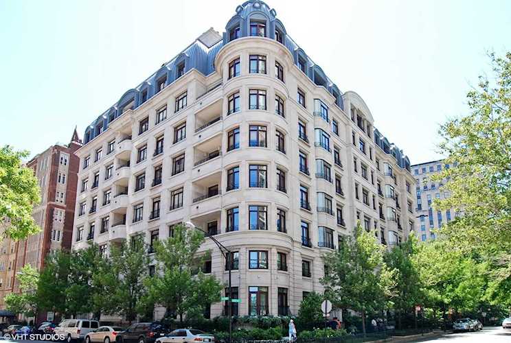 65 E Goethe #8W Chicago, IL 60610