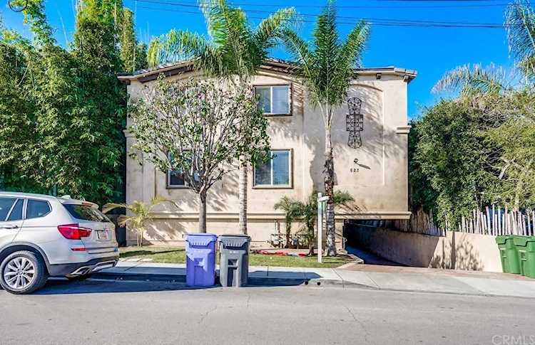 623 Aviation Way #A Manhattan Beach, CA 90266