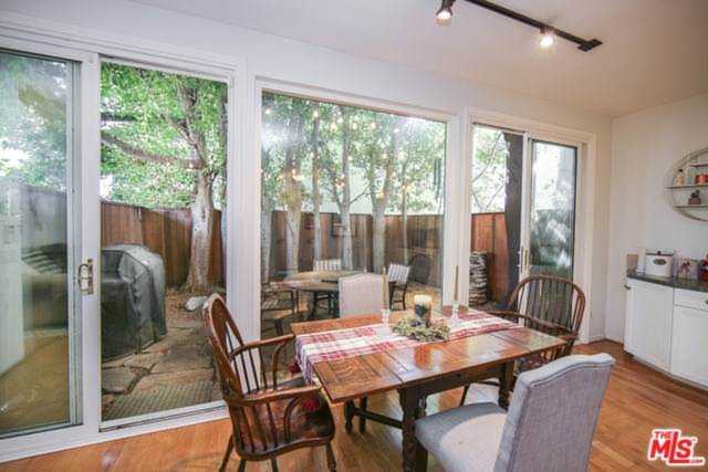 955 S Westgate Avenue Los Angeles, CA 90049