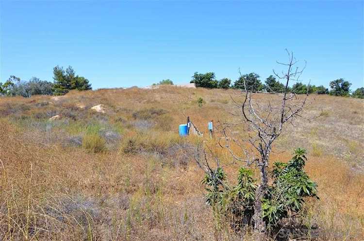 16321 Espola Rd #09-10 Poway, CA 92064