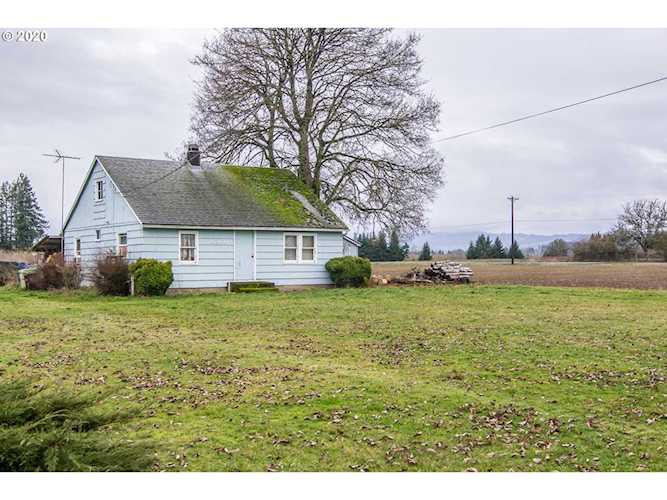 26360 SW Larson Rd Hillsboro, OR 97123