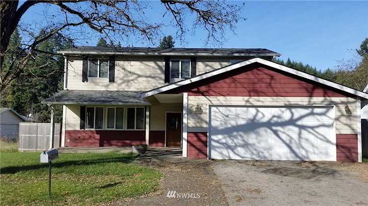 911 SW Front St Winlock, WA 98596 MLS# 1536045 | PNWR.com Photo 1