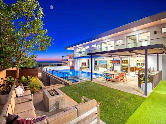 134 S Granados Avenue Solana Beach, CA 92075