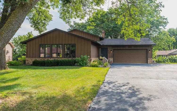 MLS 5329485 | Hennepin County home for sale | Collegeview Heights Bloomington Photo 1