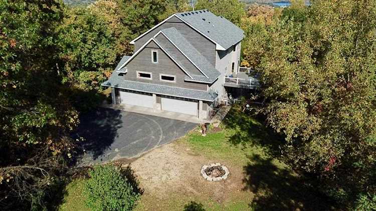 8850 Mccoll Drive Savage, MN 55378