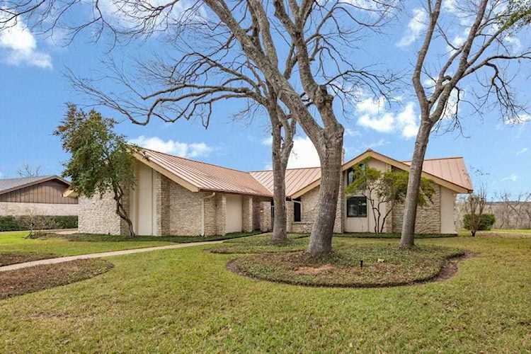 11148 Pinehurst Dr Austin, TX 78747