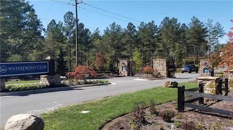 143 Coveside Dr Granite Falls, NC 28630