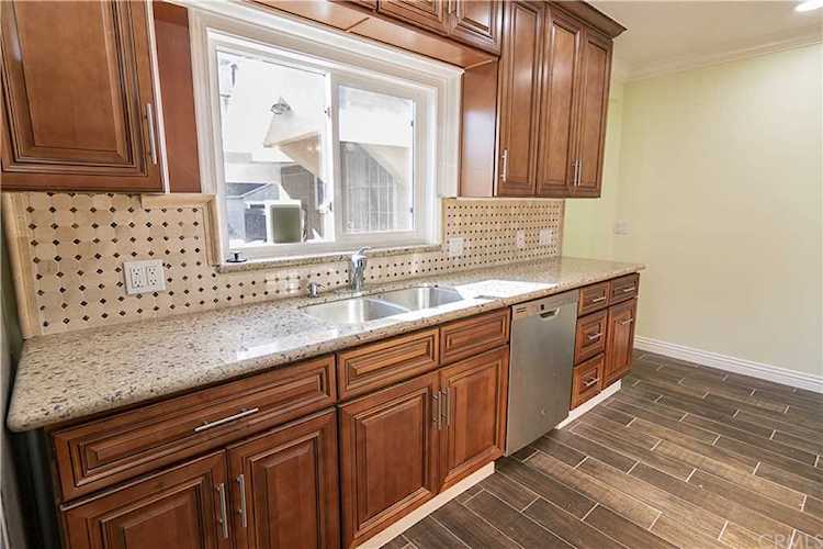 5162 W 142nd Street Hawthorne, CA 90250