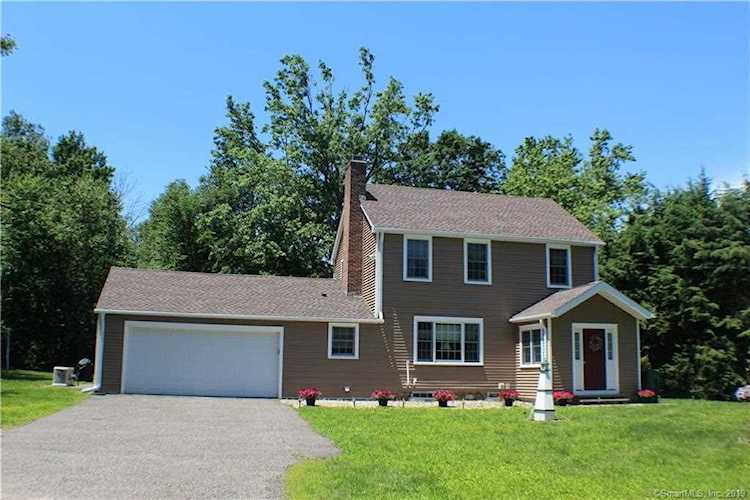 777 Amity Road Bethany, CT 06524 | MLS 170212069 Photo 1
