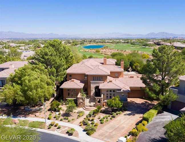 400 Royal Ascot Dr Las Vegas, NV 89144