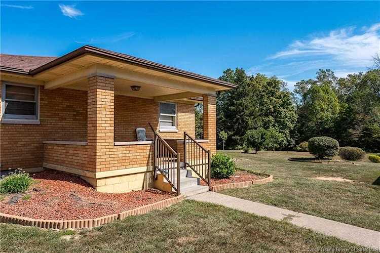 5190 Edwardsville Galena Rd Floyds Knobs, IN 47119 MLS 2019011083