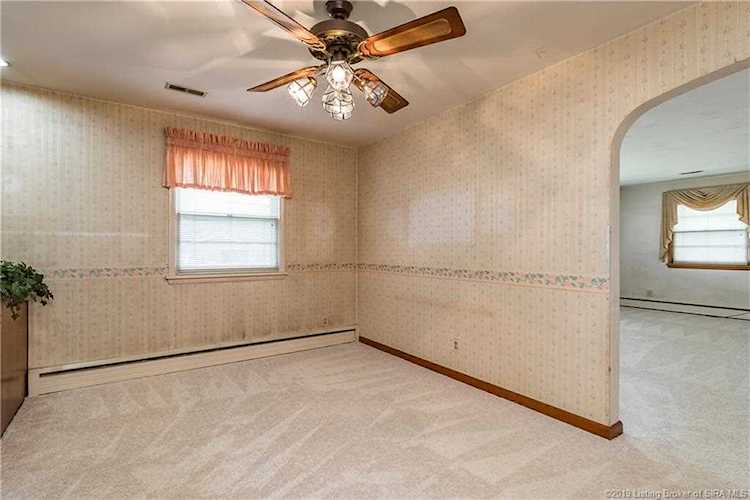 5190 Edwardsville Galena Rd Floyds Knobs, IN 47119 MLS 2019011083