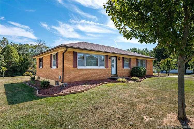 5190 Edwardsville Galena Rd Floyds Knobs, IN 47119 MLS 2019011083