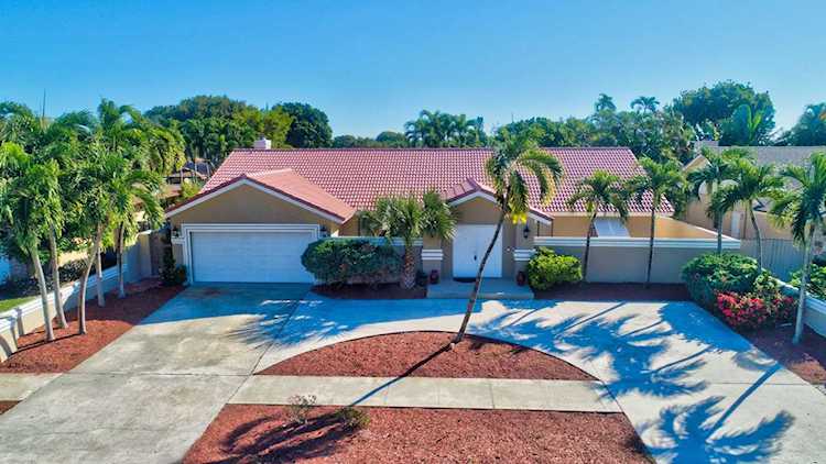 17748 Briar Patch Trail Boca Raton, FL 33487