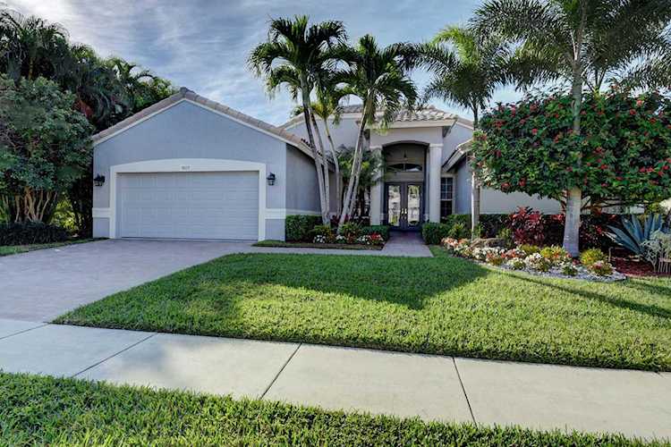 9085 Padova Drive Boynton Beach, FL 33472
