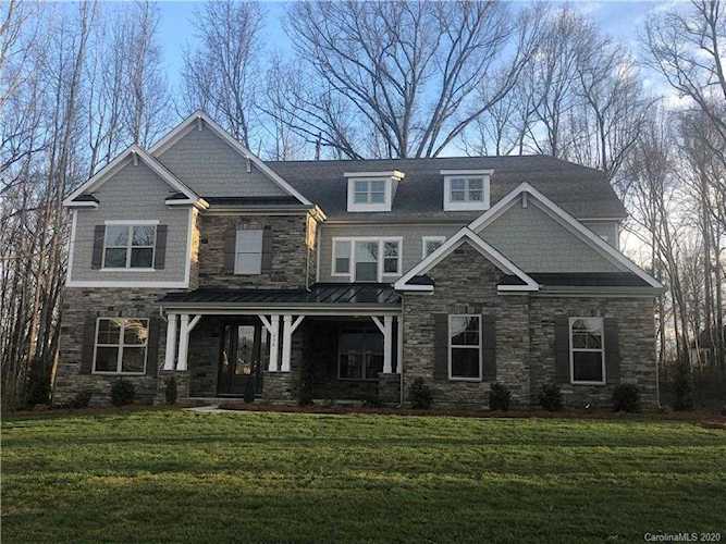 206 Barlow St Marvin, NC 28173