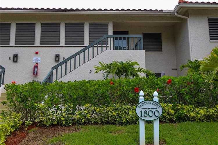 1800 Mariner Drive #6 Tarpon Springs, FL 34689