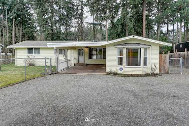 5912 190th Av Ct E Lake Tapps, WA 98391