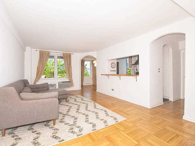 3901 Independence Ave #3N Bronx, NY 10463
