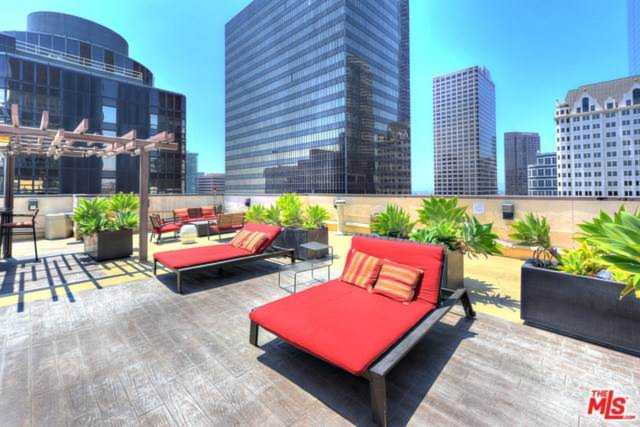 655 S Hope Street #1205 Los Angeles, CA 90017