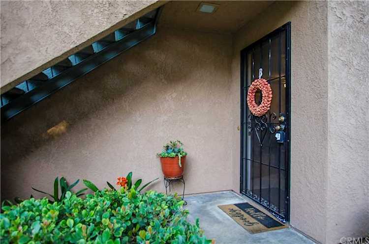3505 W Greentree Circle #B Anaheim, CA 92804