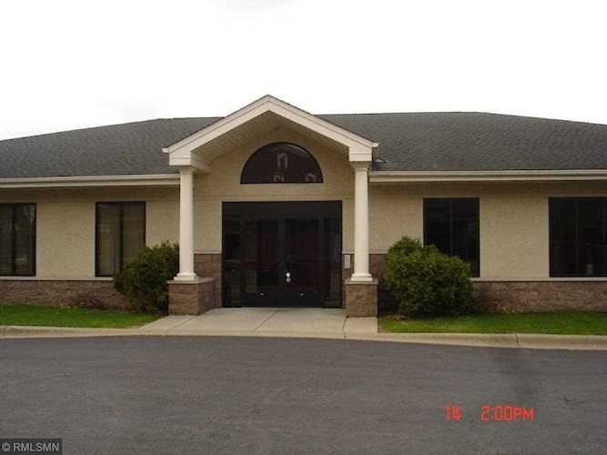 1575 7th Street W Saint Paul, MN 55102