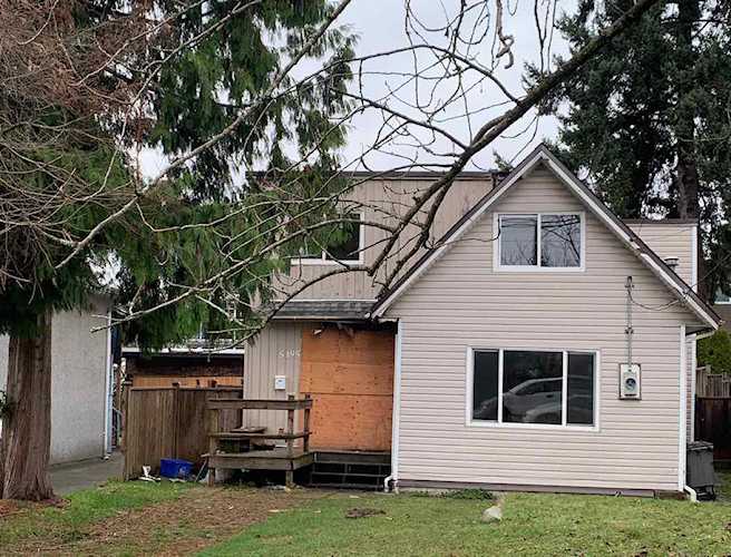 5195 Hoy Street Vancouver, BC V5R 4N9