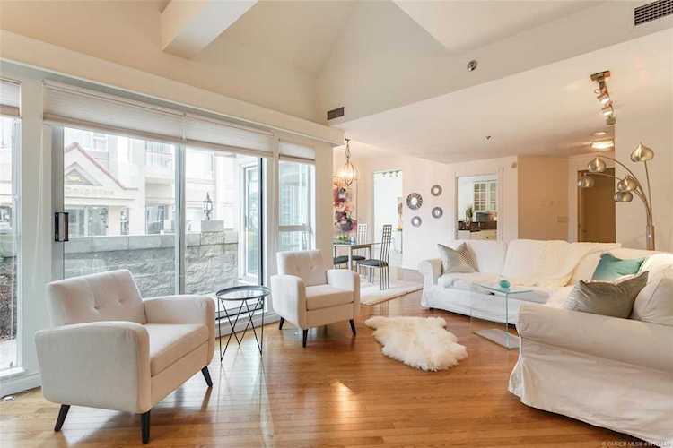 1156 Sunset Drive #112 Kelowna, BC V1Y9R7