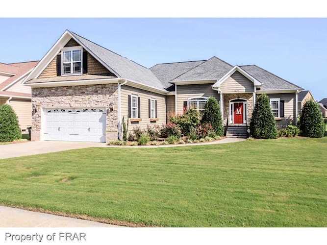 1637 Cape Point Dr Fayetteville, NC 28312