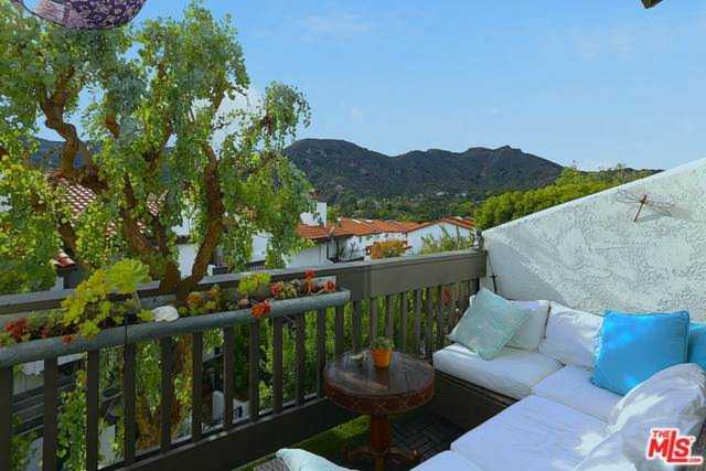 1520 Michael Lane Pacific Palisades, CA 90272