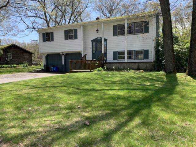 120 Pettaquamscutt Lake RD Narragansett, RI 02874