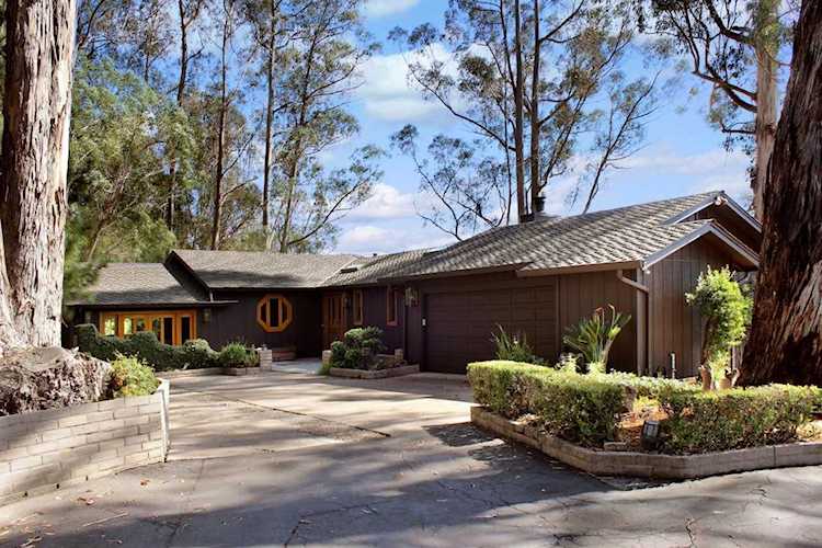 720 Pleasant Valley Lane Aptos, CA 95003