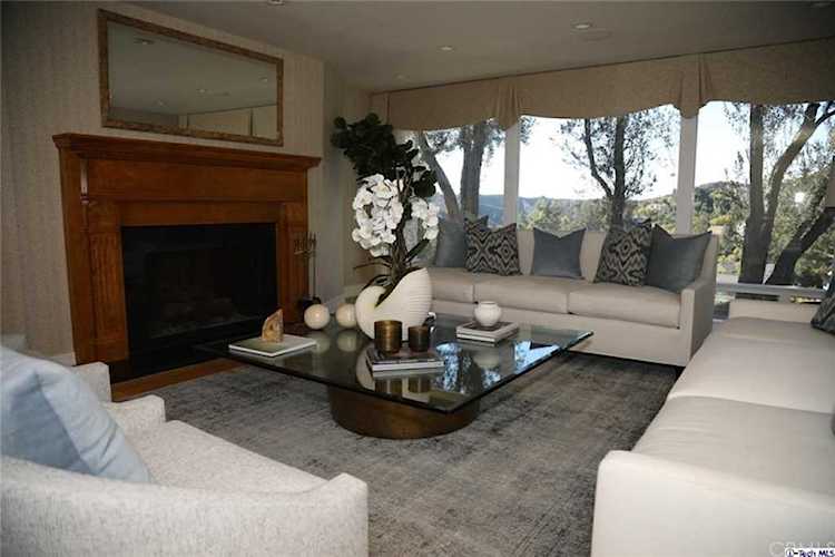 1770 Golf Club Drive Glendale, CA 91206