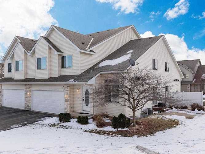 2148 Mcgregor Lane Shakopee, MN 55379