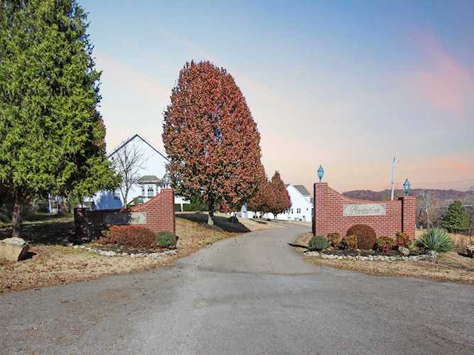 109 Rose Dr Dover, TN 37058