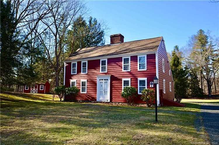 16 Brinton Road Bethany, CT 06524