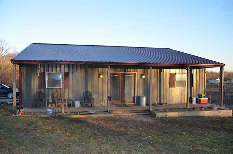 1131 S CR 900 E Road Velpen, IN 47590